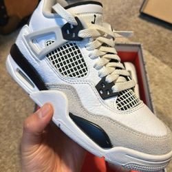 Jordan 4 White Cement 