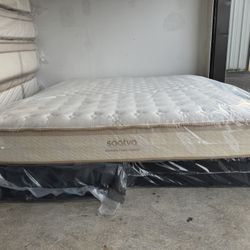Saatva Memory Foam Hybrid King Mattress -Delivery Available 