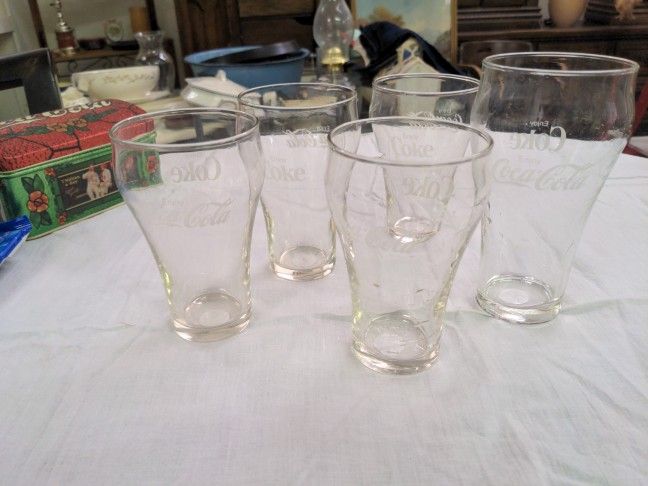 Collectible Coca-Cola Glass Set (Five Glasses)
