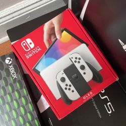 Nintendo switch OLED white