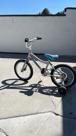 Kids Bike With Training Wheels