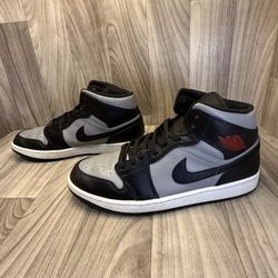 Air Jordan 1 Mid Shadow Size 12 Mens Sneakers Good Pre-owned Condition