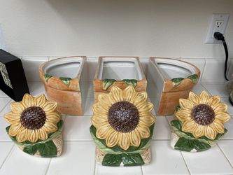 Sunflower Kitchen Decorative Paper Towel Holder