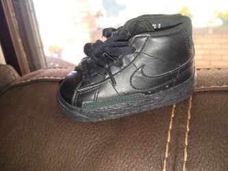 Kids shoes