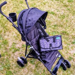 Kolcraft Fold Up Stroller With Kopi Changing Pad And Organizer. 