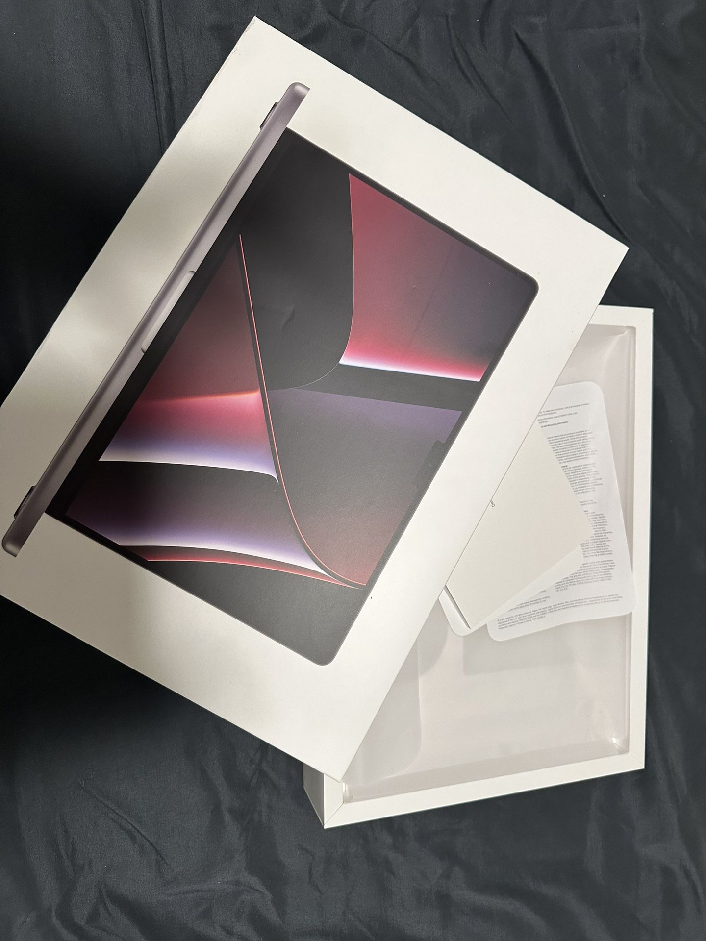 MacBook Pro Box