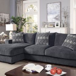 Brand New Grey Super Plush Chenille Sectional Sofa (Pillows Included)
