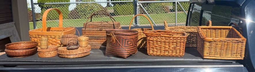 (14) Vintage Woven Wicker & Wooden Baskets