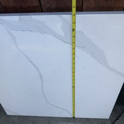 Quartz  Countertop 27” X 26”