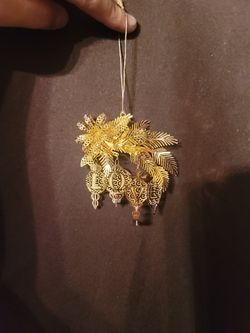 Gold 24k Danbury Mint Love Ornament 