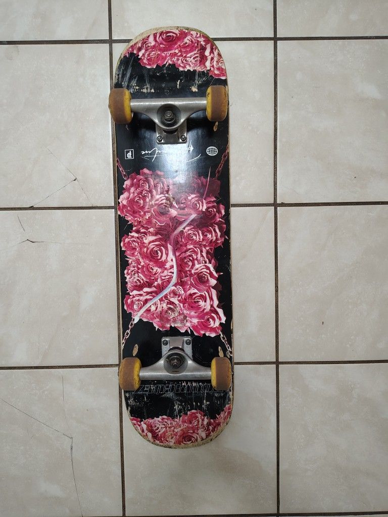 Primitive Skateboard Complete 8.0 (Read Description)