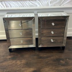 2 Mirrored Night Stands Great Condition 