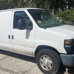 Van Ford 2014 E250 