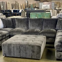Sectionals , Matching Ottomans , Same Day Delivery 