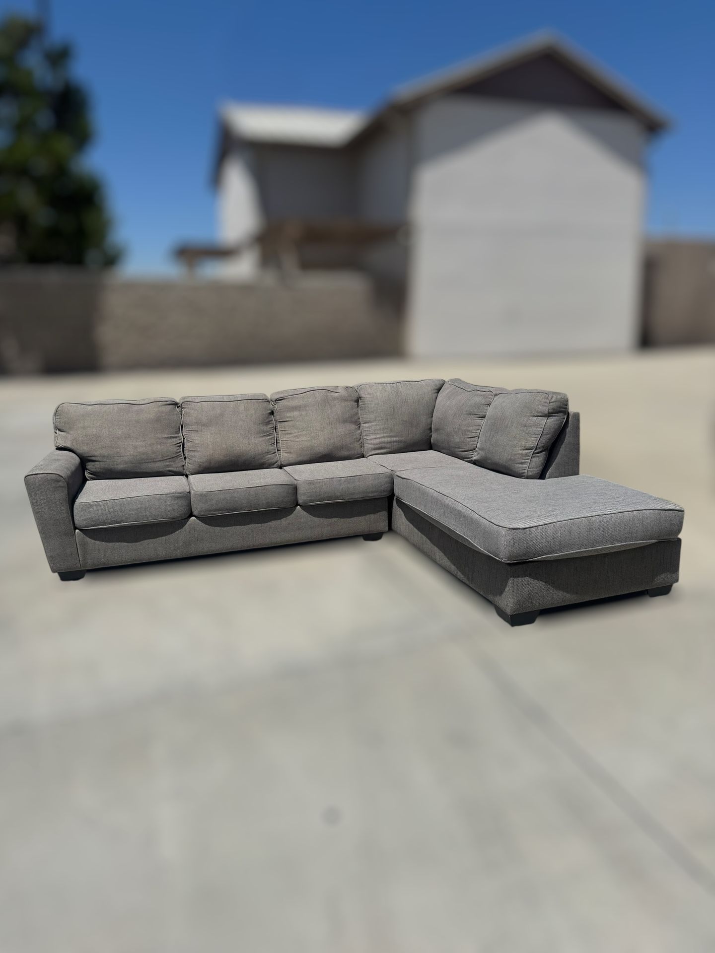 Ashley Furniture Grey 2 Piece Sectional Sofa Couch - π DELIVERY AVAILABLE