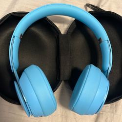 Beats Solo Pro
