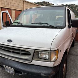 1999 E250 Econoline Van