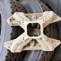 Edlebrock tm6 mopar intake