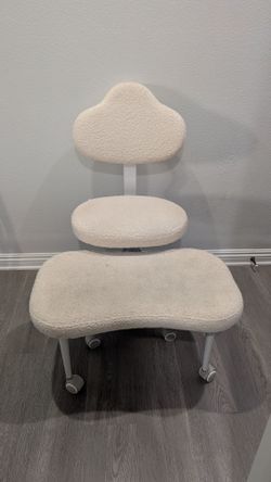 Cross Legged Chair