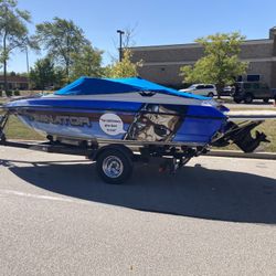 Crownline Open Bow With  trailer, Brand New Engine