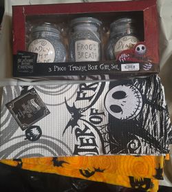 Nightmare before christmas sale options jars and kitchen towel set
