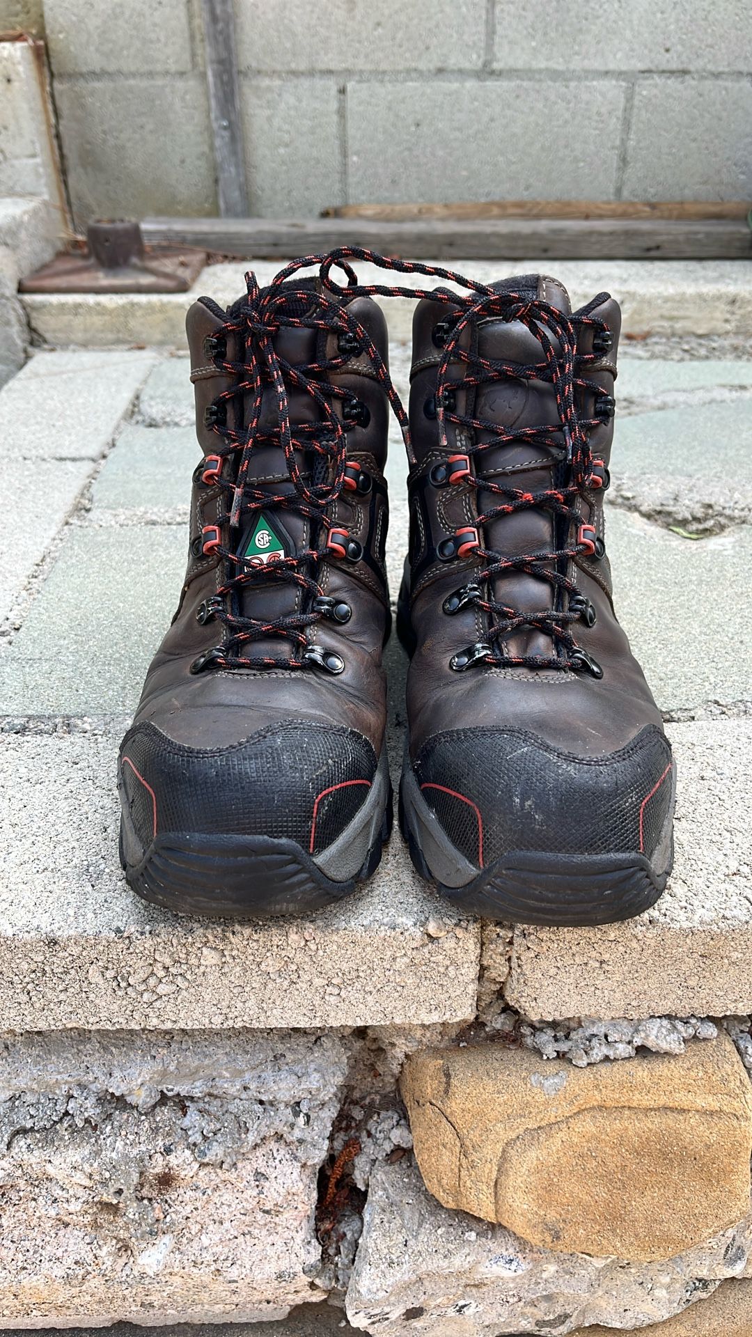 Irish Setter 83602 10.5 D Work Boot