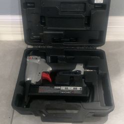 Porter Cable 18ga Nailer Gun