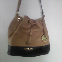 Michael Kors 2 Tone Black&Tan, Leather And No 7