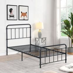 Brand New Black/Gray/Copper/White Farmhouse Classic Twin Metal Platform Bedframe (41.42 x 77.48 x 43.31 in. H)