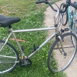 Giant Farrago Mountain Bike 