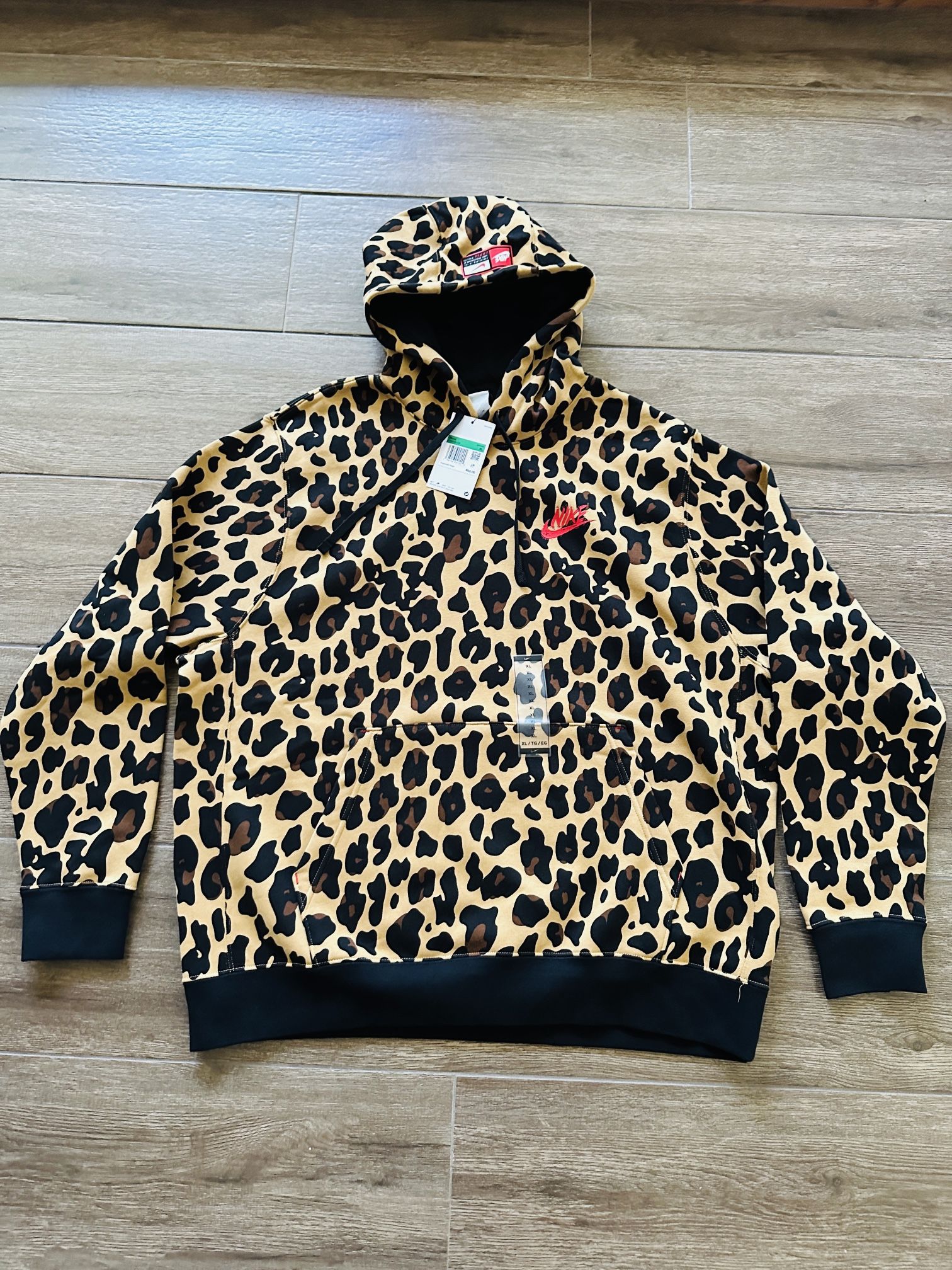 NIKE NSW "Club Fleece Leopard Print P/O Hoodie" MEN'S BEIGE FB9045-722 Size XL