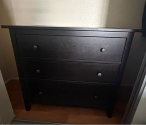 3-drawer dresser, black-brown
