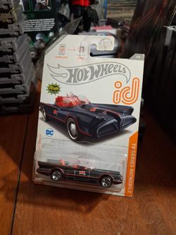 Hot Wheels ID 1966 Batmobile damage package brand new $5 pick up Glendale