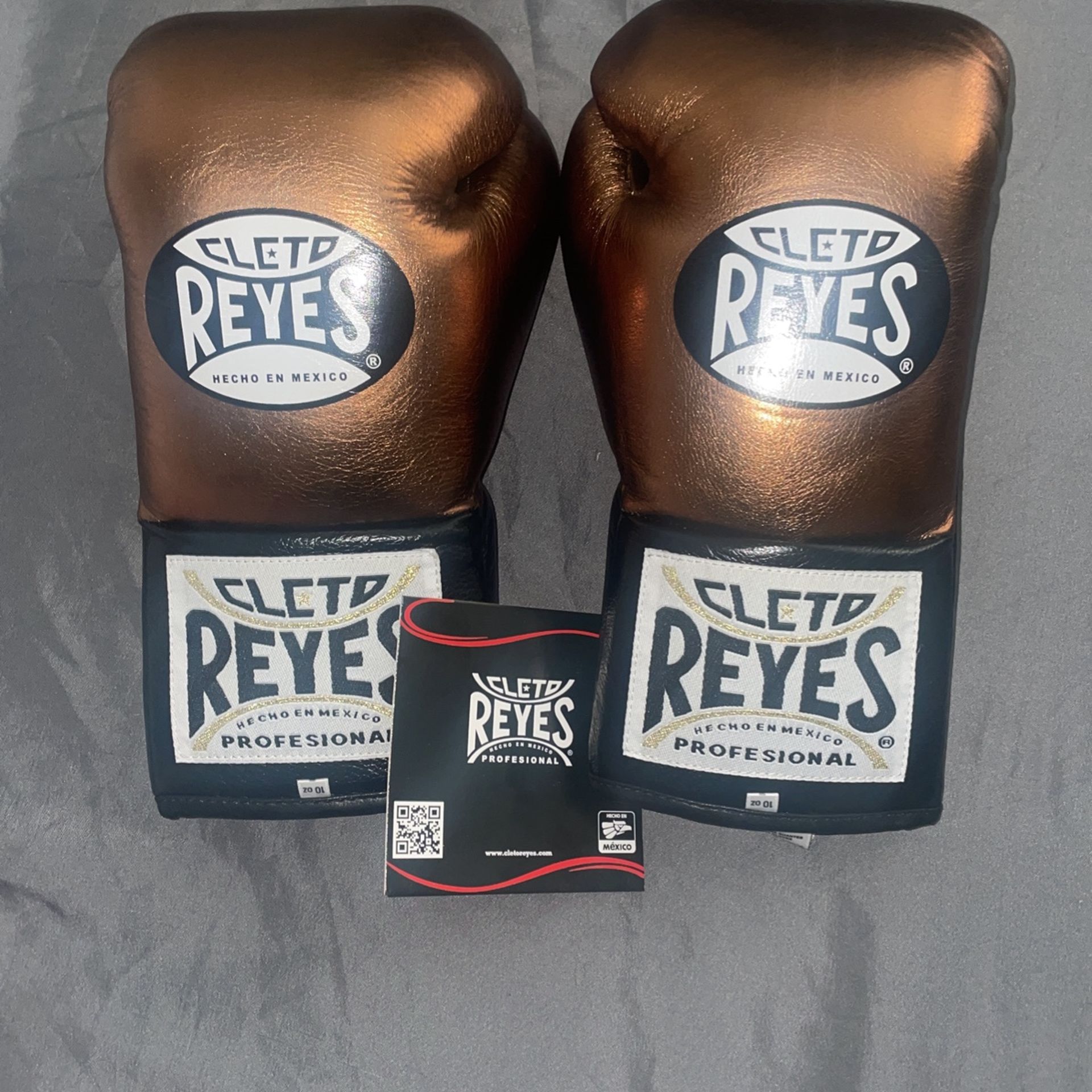 custume cleto reyes 1 out of 3 made in the world
