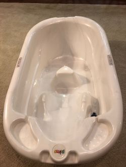 Infant/baby bathtub