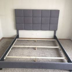 King Ashley Furniture Bed