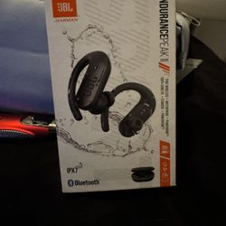 JBL Endurance Peak Ear Buds