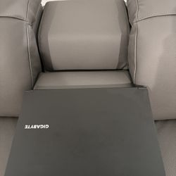 GIGABYTE GAMING LAPTOP 