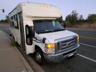 2012 Ford E450 Shuttle Bus Camper