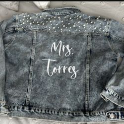 Mrs Torres Jean Jacket With Pearls 