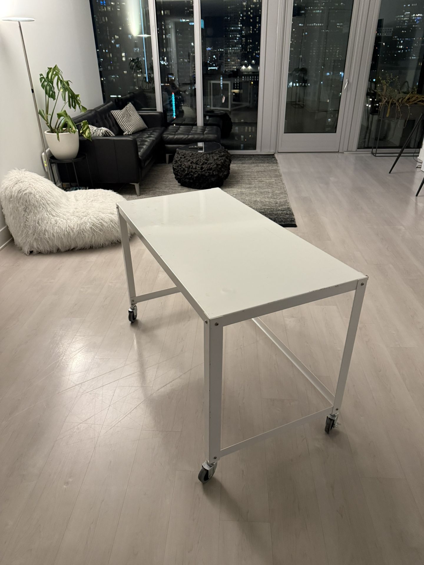 Table Desk