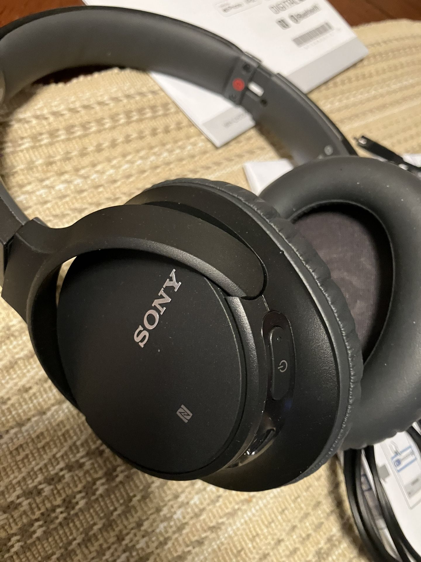 Sony Noise Canceling Stereo Headset