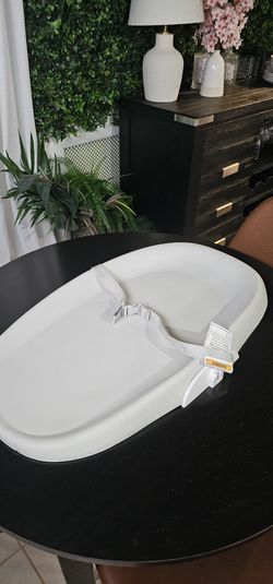 Clean Changing Pad - Light Gray