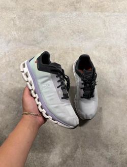 On cloud women shoes