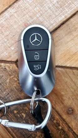 Mercedes Benz OEM key fob