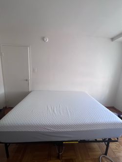 Green Tea Zinus Full Mattress