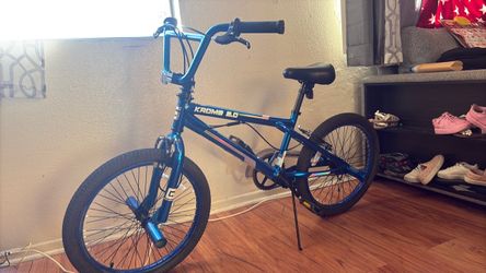 Dynacraft Krome Boys 20" BMX Bike, Ages 7-14, Blue
