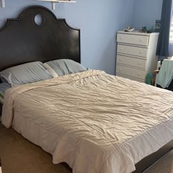 Queen Size Bed Frame 