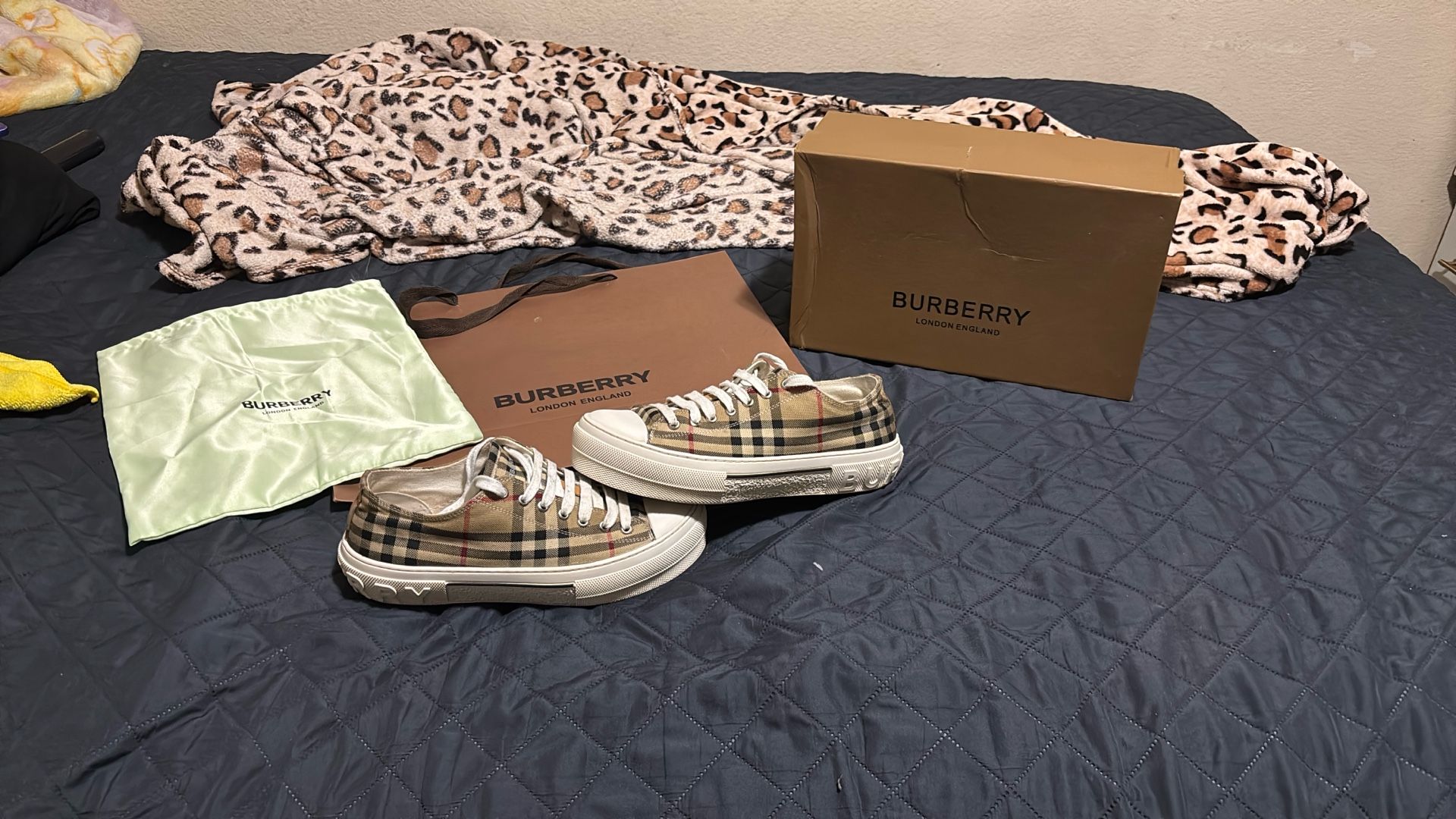 burberry shoes