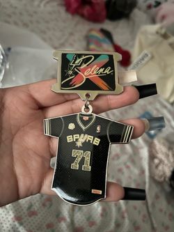 Spurs NBA Selena Collector Pin
